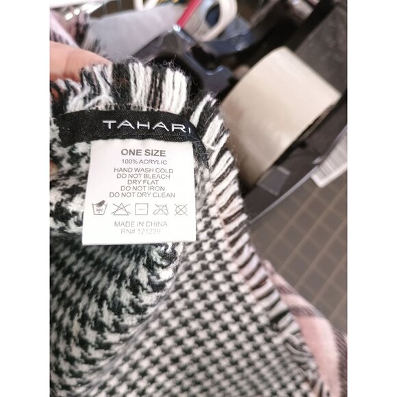 Reversible Plaid‎ Houndstooth Acrylic Wrap Shawl With Frayed Edges Tahari One Sz - Picture 5 of 7